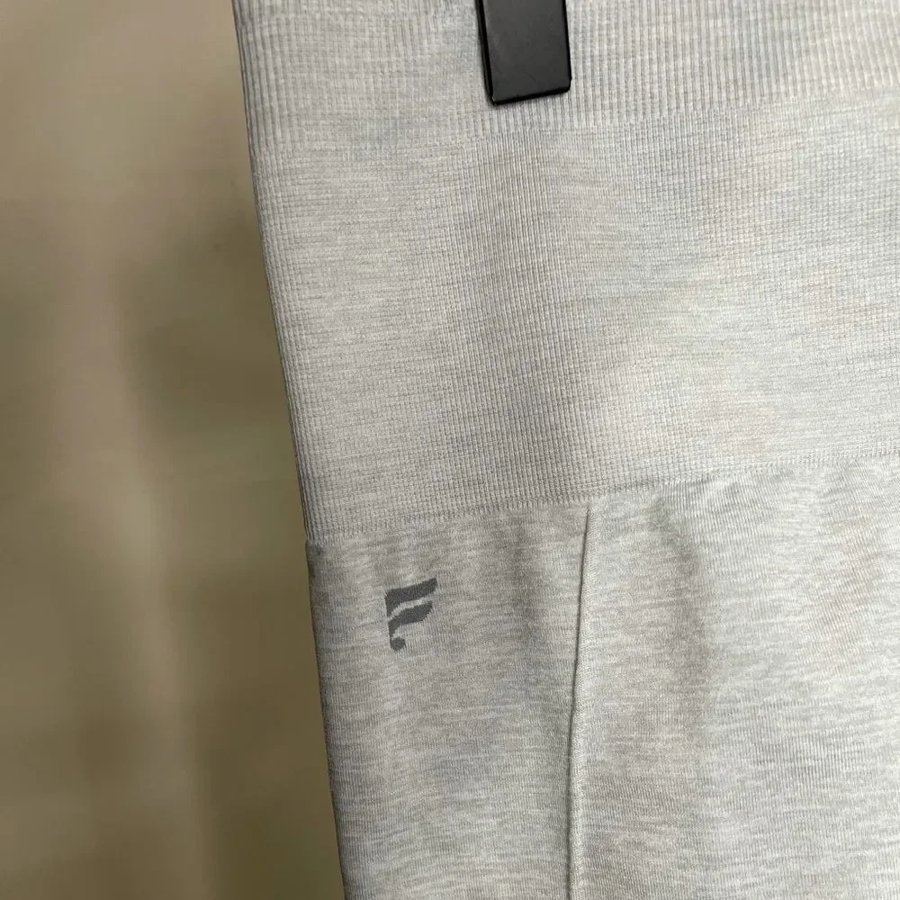 Fabletics Light Grey Seamless Vented Detail Leggings Crops